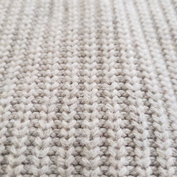 Hollister Sweater Cream XS - Picture 3 of 7